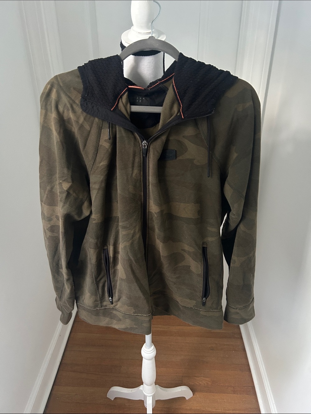 Men's Abercrombie & Fitch Camouflage Zip-Up Hoodie Jacket - Olive Green